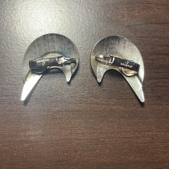 Vintage Sarah Coventry Earrings Silver Toned 1960s Modernist Midcentury Clip On - Picture 2 of 2